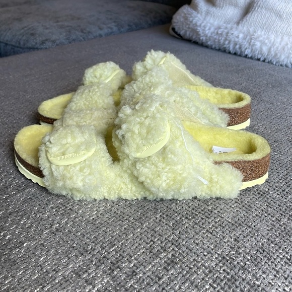 NWT BIRKENSTOCK BIG BUCKLE Teddy Fur Arizona! - Picture 9 of 14